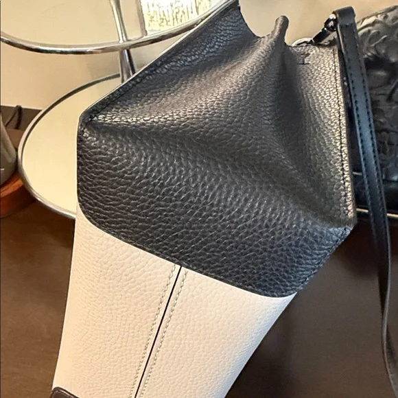 Michael Kors Mercer Crossbody Lather Gray Bag - Picture 5 of 13